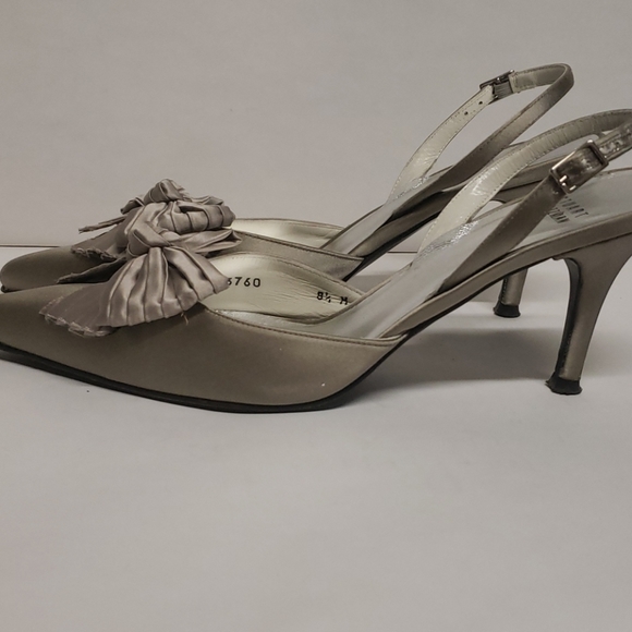 Stuart Weitzman Satin slingback heels - Picture 6 of 11